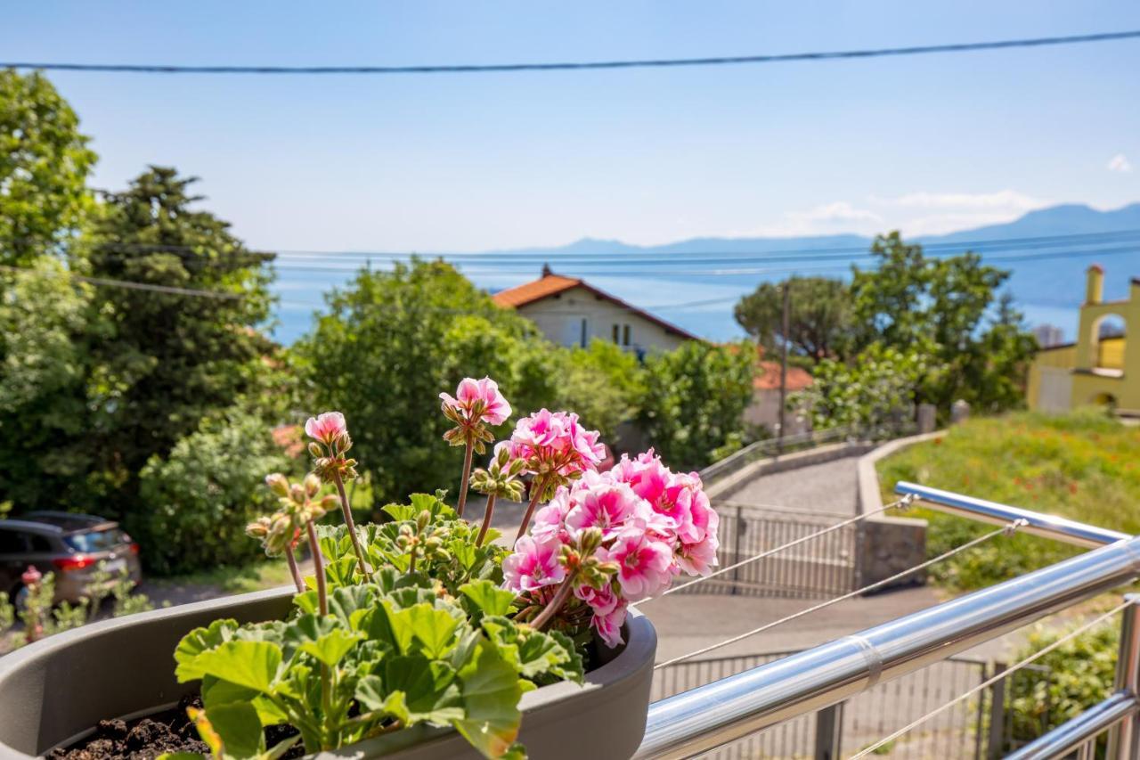 Skyriver Rijeka Buitenkant foto